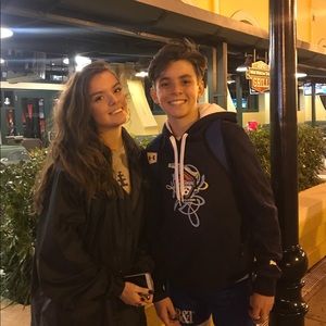 Meet your Posher, Cherie